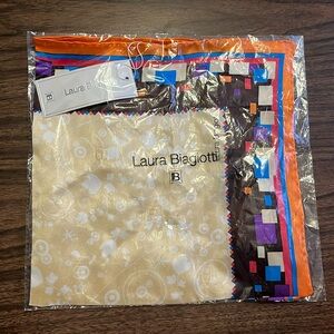 NEW Laura Biagiotti Silk Scarf Made in Italy NWT
